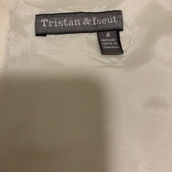 Tristan and Iseult dress size 4 - Picture 2 of 2